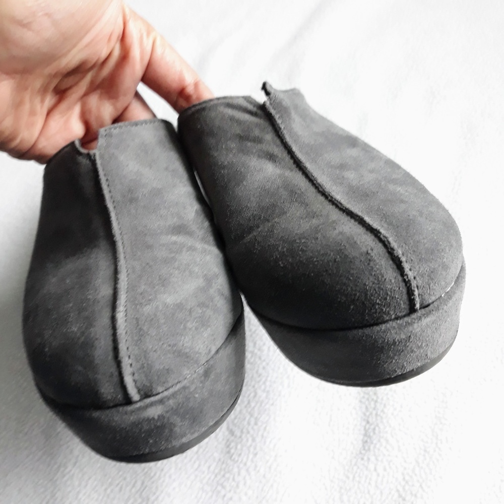 Cordani Pamela Gray Suede Block Heel Clogs Sz 8.5 - Picture 2 of 8